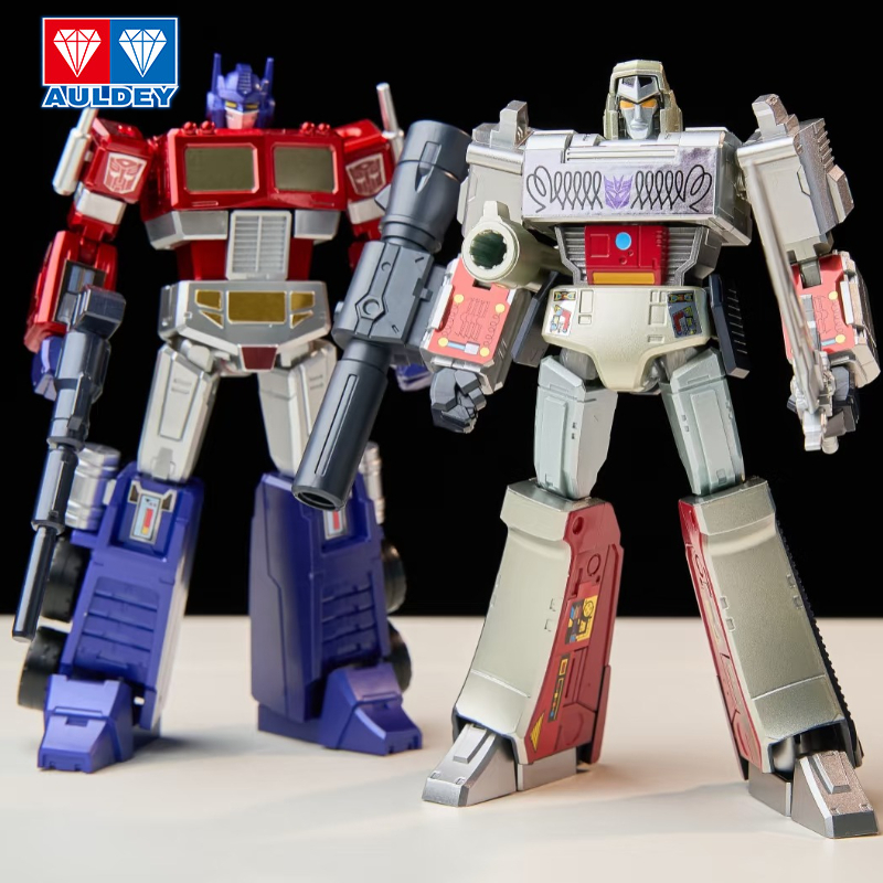 Figur Aksi Transformers Optimu - Model Kit Optimus ulasan dan harga